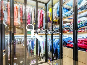 Prodej bytu 4+kk, Praha - Karlín, Karolinská, 200 m2