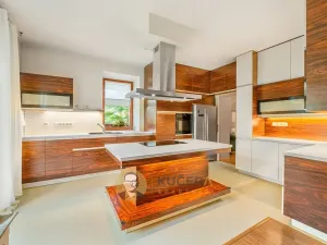 Prodej zemědělské usedlosti, Lichnov, 672 m2