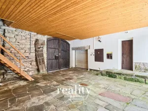 Prodej rodinného domu, Řásná, 179 m2