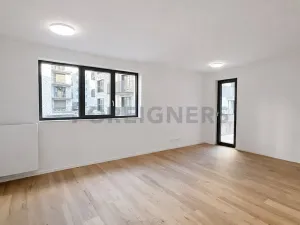 Pronájem bytu 2+kk, Brno, Bratislavská, 60 m2