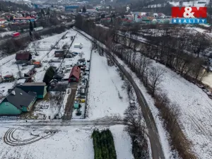 Prodej pole, Vsetín, 1931 m2