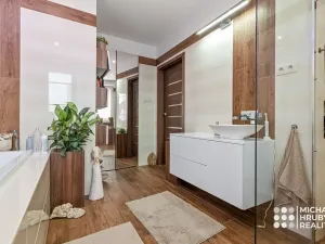 Prodej bytu 2+kk, Ostrava, Vrázova, 79 m2