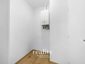 Pronájem bytu 2+kk, Znojmo, Smutného, 39 m2