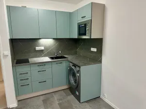 Pronájem bytu 1+kk, Jablonec nad Nisou, Hřbitovní, 28 m2