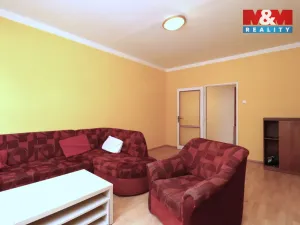 Prodej bytu 2+1, Ostrov, S. K. Neumanna, 64 m2