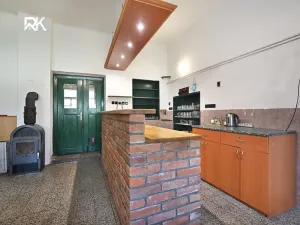 Prodej rodinného domu, Nová Ves I, Legerovo nám., 470 m2