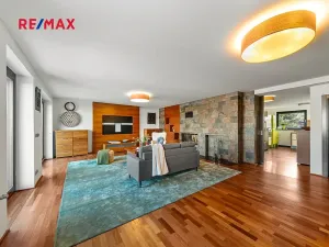 Prodej vily, Praha - Klánovice, Zádražanská, 330 m2