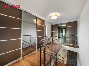 Prodej vily, Praha - Klánovice, Zádražanská, 330 m2