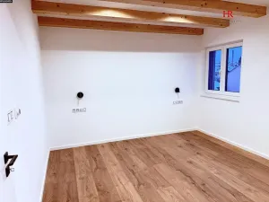 Pronájem bytu 2+kk, Benešov, Ulrichova, 54 m2