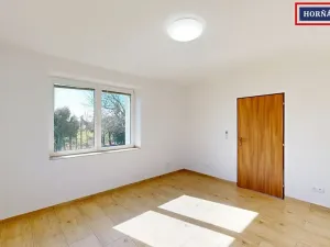 Pronájem bytu 1+1, Žďár nad Sázavou, 34 m2