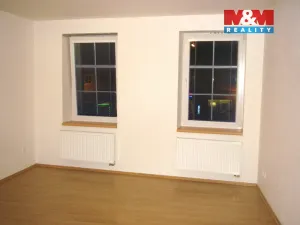 Pronájem bytu 2+kk, Tišnov, nám. Komenského, 54 m2