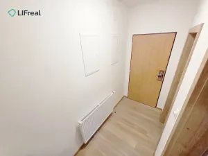 Pronájem bytu 2+kk, Liberec, Matoušova, 37 m2