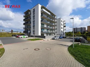 Pronájem bytu 1+kk, Plzeň, Františka Kováříka, 32 m2