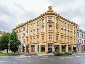 Pronájem bytu 1+kk, Hradec Králové, náměstí Svobody, 30 m2