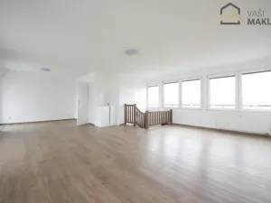 Pronájem bytu 4+kk, Praha - Holešovice, Ortenovo náměstí, 136 m2