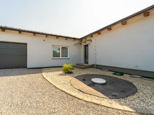 Prodej rodinného domu, Chýně, Ke Skále, 220 m2