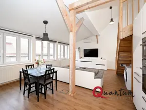 Pronájem bytu 2+kk, Praha - Žižkov, Buchovcova, 72 m2