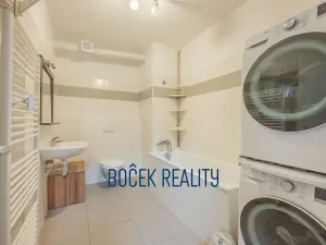 Prodej bytu 3+kk, Žebrák, Sídliště, 62 m2