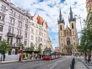 Prodej obchodního prostoru, Praha - Holešovice, Heřmanova, 183 m2