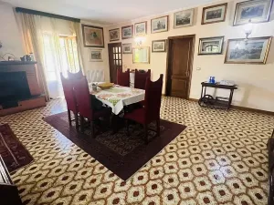 Prodej vily, Chiusi della Verna, Itálie, 420 m2