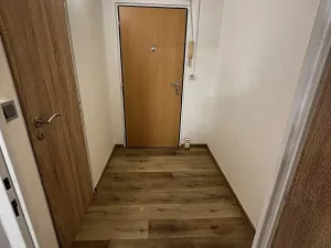 Prodej bytu 1+kk, Praha - Kobylisy, Kyselova, 26 m2