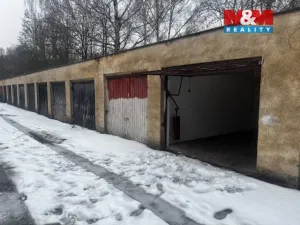 Prodej garáže, Praha, Průhonická, 18 m2