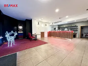 Prodej restaurace, Praha - Lhotka, Novodvorská, 412 m2