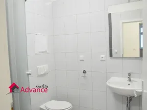 Pronájem bytu 1+kk, Ostrava, Denisova, 32 m2