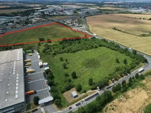 Pronájem komerčního pozemku, Praha, 500 m2