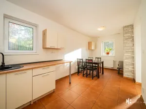 Pronájem rodinného domu, Nové Strašecí, 150 m2