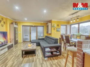 Prodej rodinného domu, Dolany, 157 m2