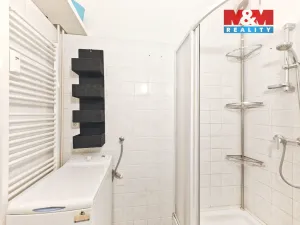 Pronájem bytu 2+kk, Dvůr Králové nad Labem, Štefánikova, 49 m2