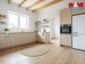 Prodej rodinného domu, Hlohovec, Hlavní, 80 m2
