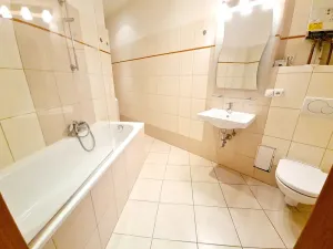 Pronájem bytu 2+kk, Praha - Vinohrady, Koubkova, 65 m2