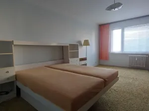 Pronájem bytu 2+1, Hradec Králové, Fričova, 69 m2