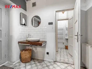 Pronájem obchodního prostoru, Praha - Žižkov, Husitská, 120 m2