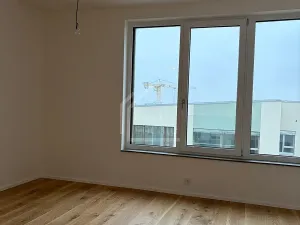 Pronájem bytu 2+kk, Praha - Radlice, U Komína, 45 m2