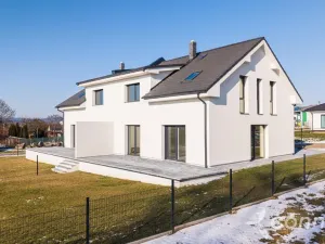 Prodej rodinného domu, Klenovice, 286 m2