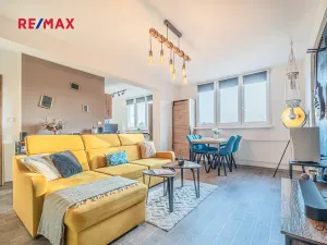 Prodej bytu 3+1, Mladá Boleslav, náměstí Republiky, 72 m2