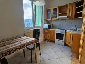 Pronájem bytu 1+1, České Budějovice, Dubenská, 32 m2