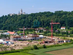 Prodej bytu 1+kk, Hluboká nad Vltavou, 42 m2