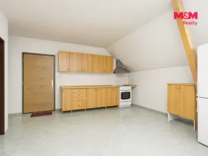 Prodej bytu 4+1, České Velenice, třída Čsl. legií, 121 m2