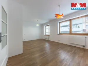 Prodej bytu 4+kk, Praha - Břevnov, Šlikova, 217 m2