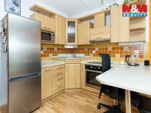 Prodej bytu 2+kk, Pardubice - Svítkov, Dubová, 51 m2