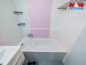 Prodej bytu 3+1, Brno - Bohunice, Uzbecká, 68 m2