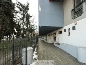 Pronájem bytu 2+kk, Praha - Košíře, Pod Klamovkou, 39 m2