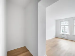 Pronájem bytu 2+kk, Praha - Podolí, U Kublova, 43 m2