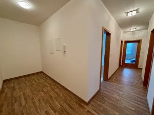 Pronájem bytu 3+kk, Praha - Štěrboholy, Dragounská, 79 m2