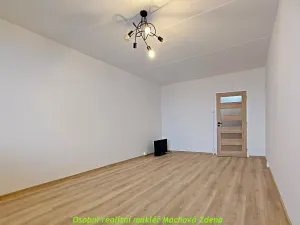 Pronájem bytu 2+kk, Praha - Háje, Brechtova, 51 m2