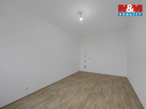 Pronájem bytu 3+1, Hradec Králové - Třebeš, Pod Strání, 77 m2